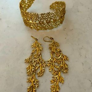 Stella and dot bracelet and earring set